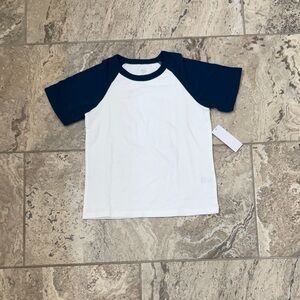 NWT Size 4T Short Sleeve Raglan Tee - White with Navy Sleeves